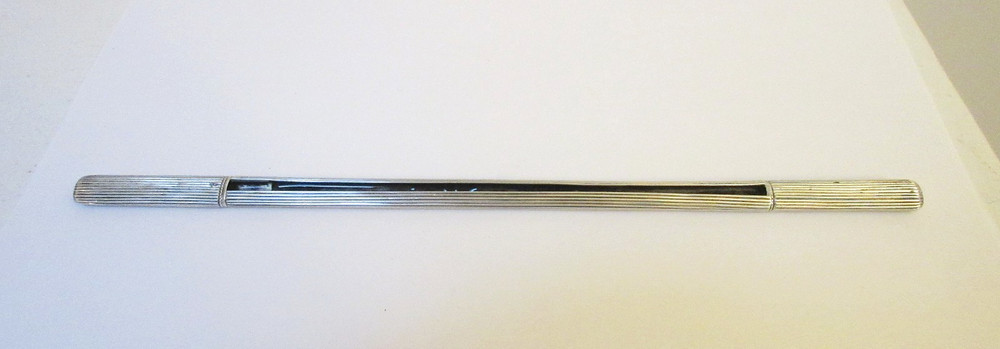 Antique Knitting Needle Guards Ribbed Silver