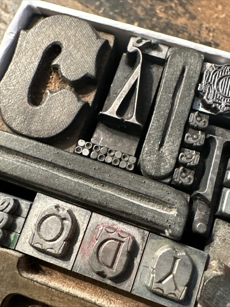 Printing Blocks “ Ornamental Borders Dingbats” Variety #LA