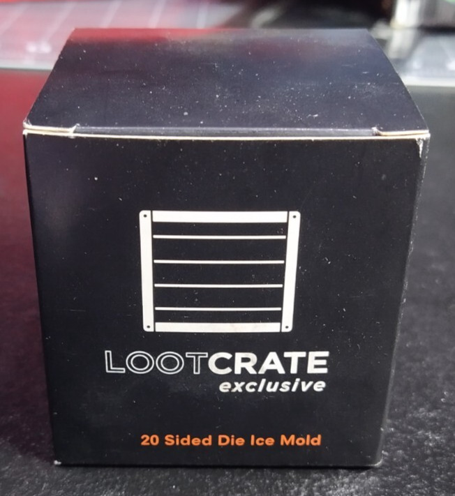 Loot Crate Dungeons & Dragons 20-Sided Die Ice Mold New