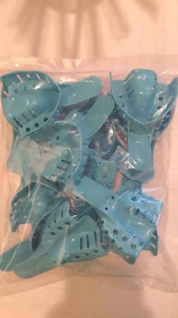 Dental Plastic Disposable Impression Trays Perforated Large UPPER (LU) #12PCS