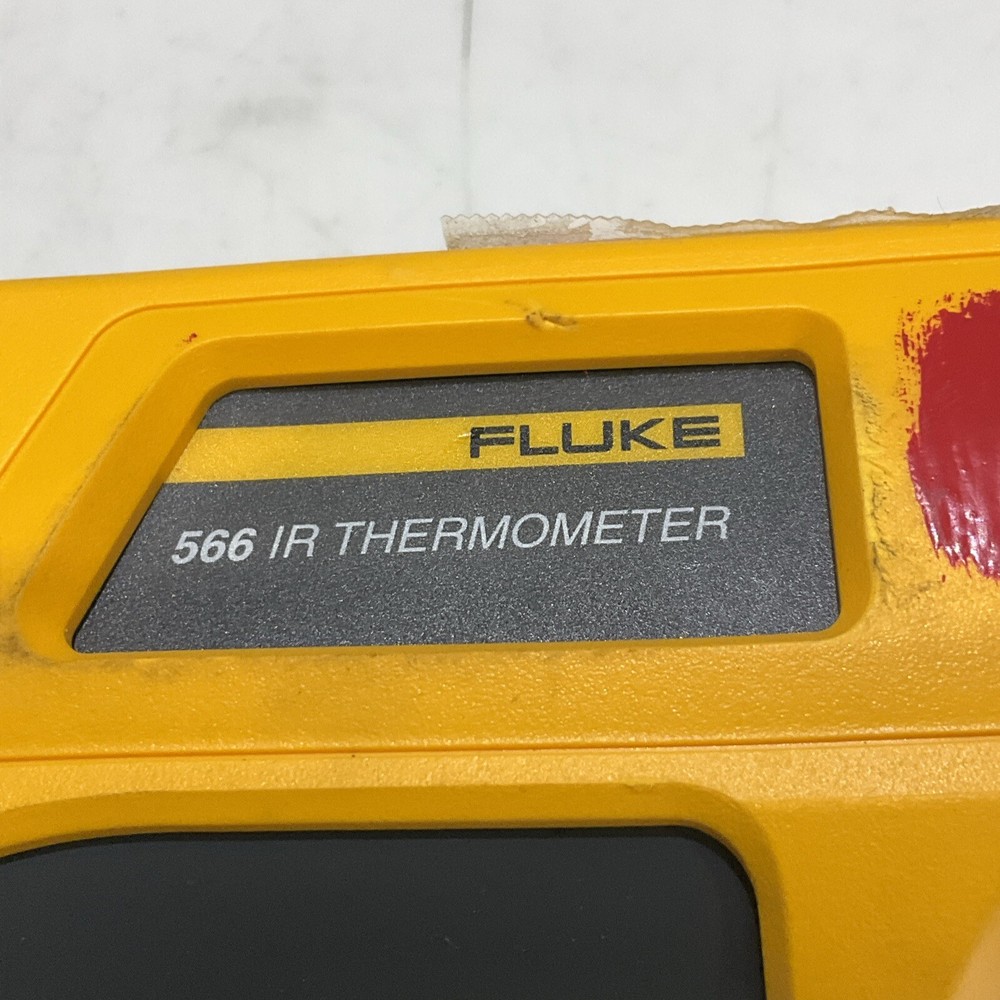 FLUKE 55066 IR THERMOMETER S8M