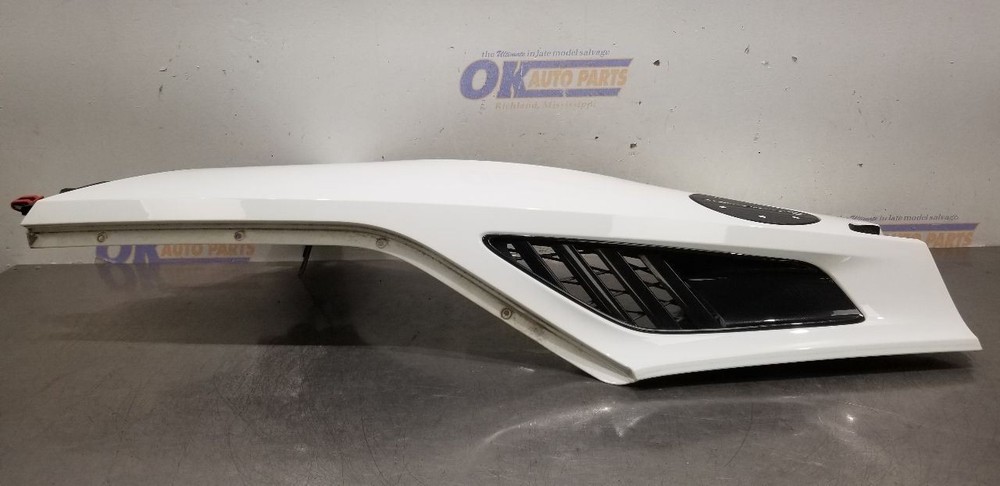 14 CHEVY CORVETTE C7 COUPE QUARTER PANEL LEFT DRIVER WHITE