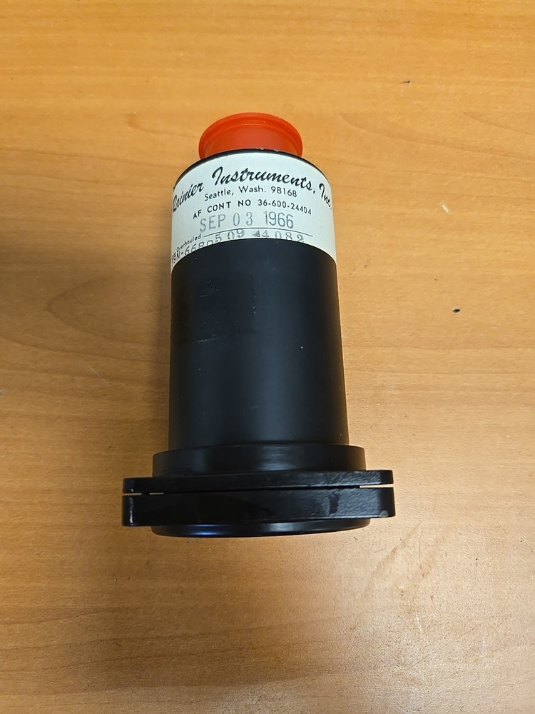 Avien Fuel Quantity Indicator 162-043-159