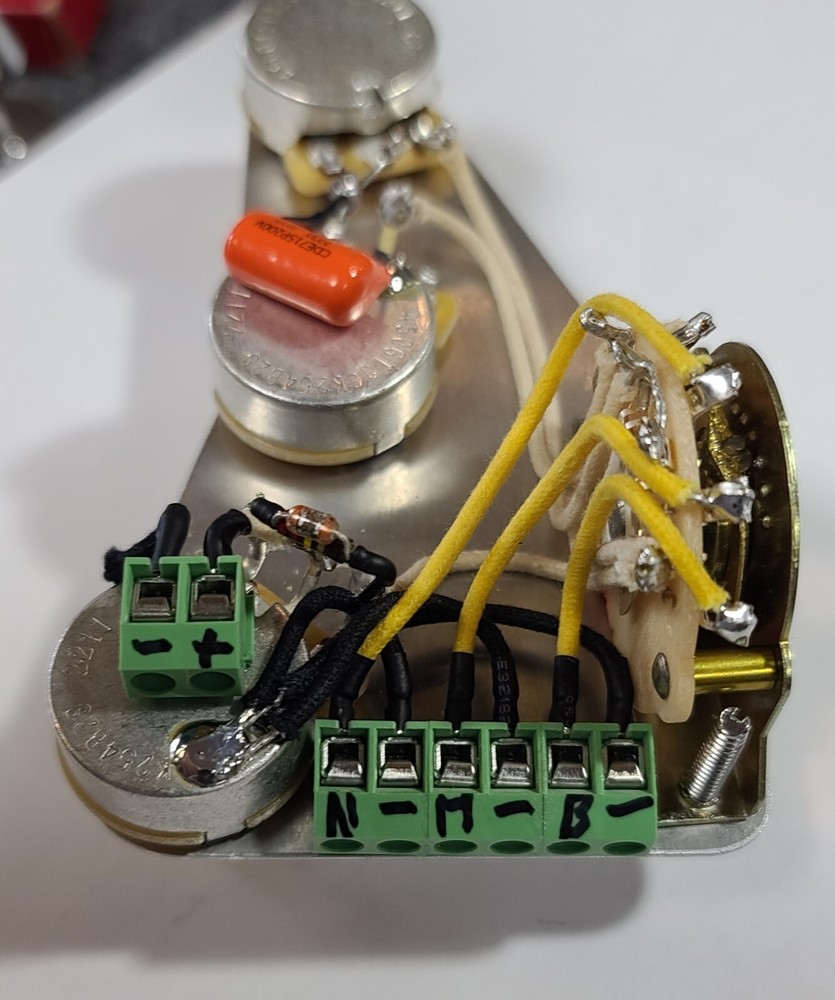 Drop In Strat Circuit, Solderless with Treble Bleed