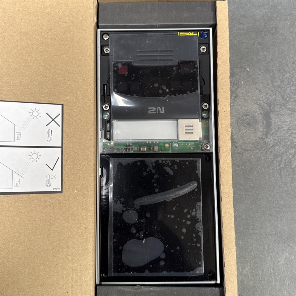 2N IP Verso 9155101CB - Main Unit With Camera