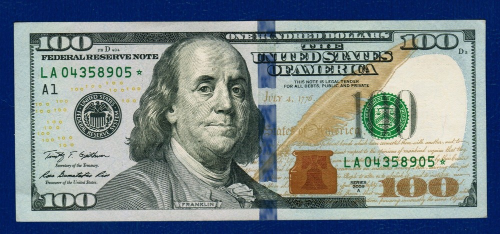 2009A $100 STAR Replacement Note - S/N LA04358905 - Printing Error