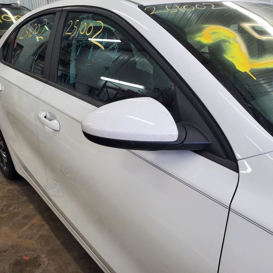 Camera/Projector Hatchback Camera Front Fits 19-24 FORTE 1164554