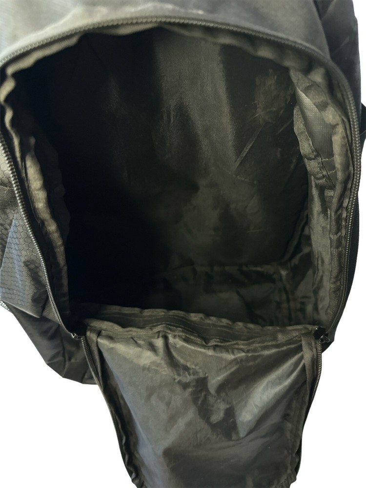 ATHLETICO Black Bat Backpack