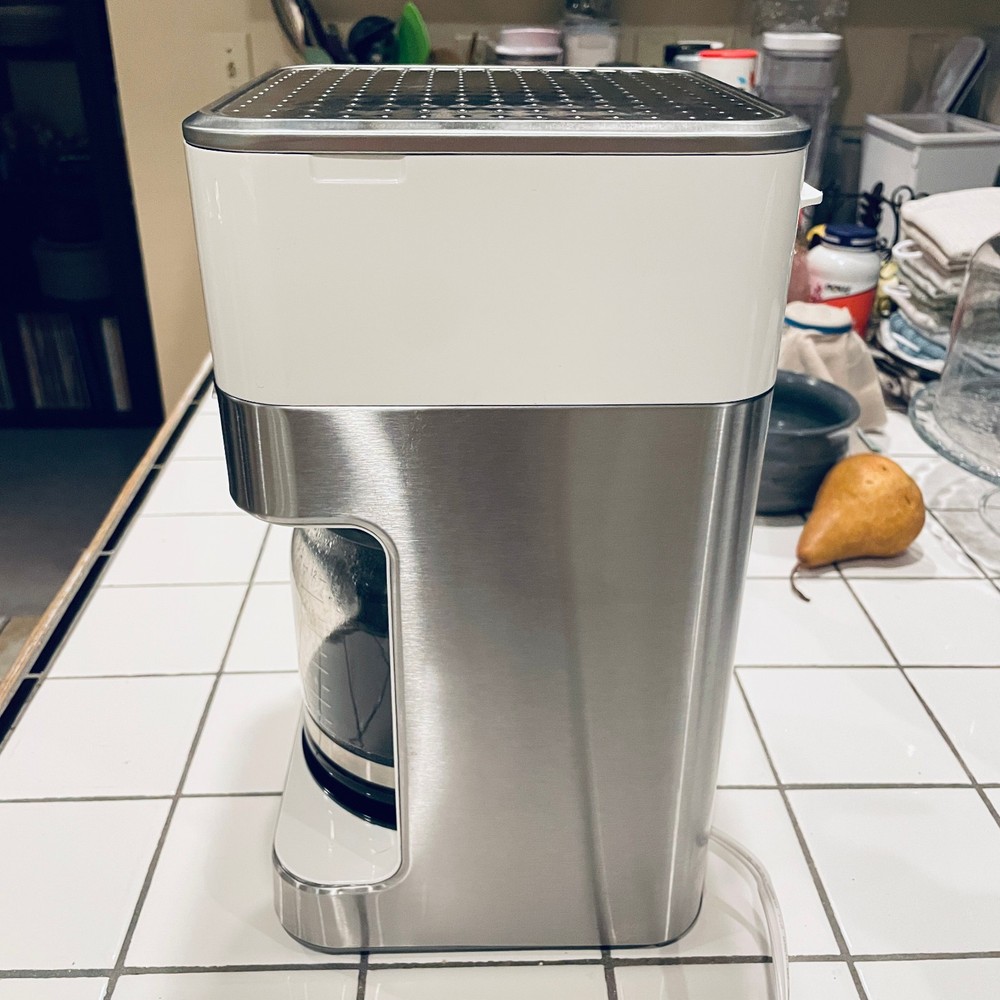Braun 12 Cup Programmable Coffee Maker Carafe Type 3107 Stainless White Tested