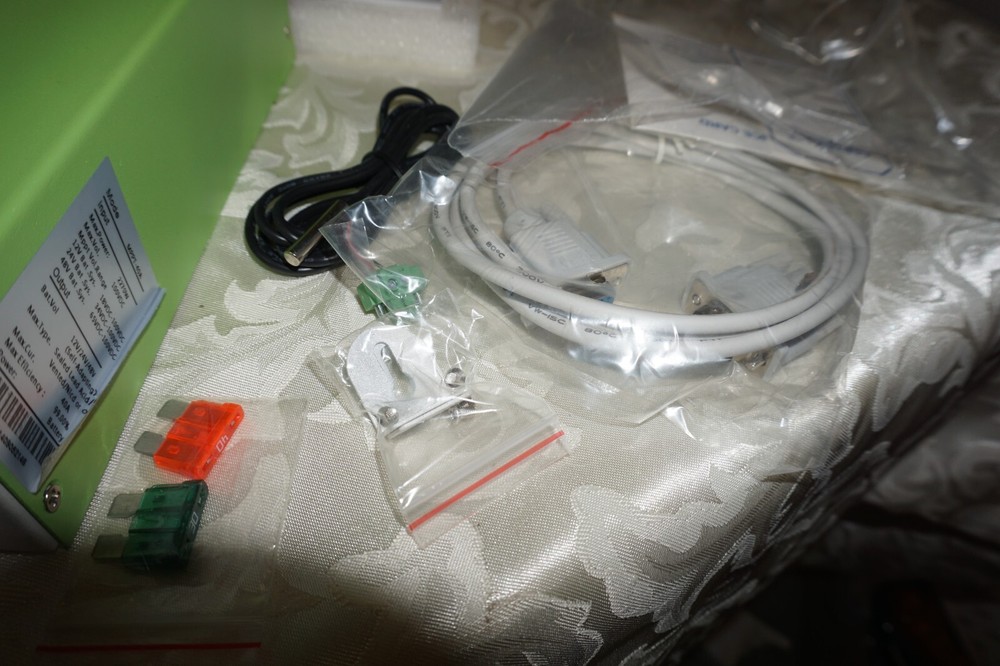 ESMART MPPT SOLAR CHARGE CONTROLLER RS232 PORT