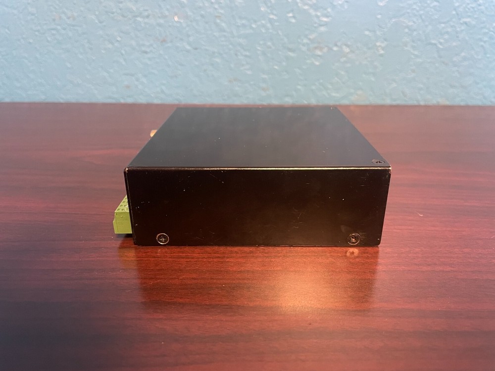 C2G Audio Amplifier Plenum Rated 25/70V 50W - Untested, sold as-is.