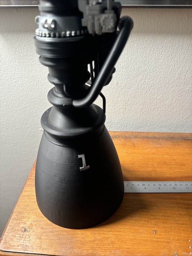 LARGE 3D Printed SpaceX Raptor 3 Engine Model