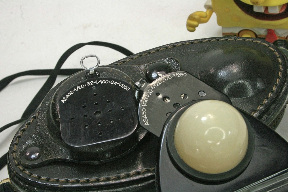 Sekonic Studio Exposure Meter Model S Case Slides Dome