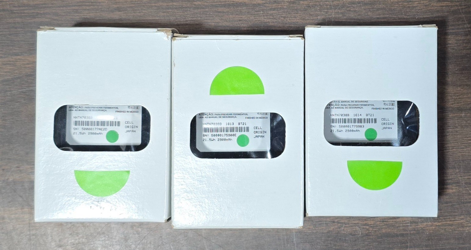 Set of 3 MOTOROLA NNTN7038 Batteries NEW Old Stock for APX 6000 7000 8000 Radios