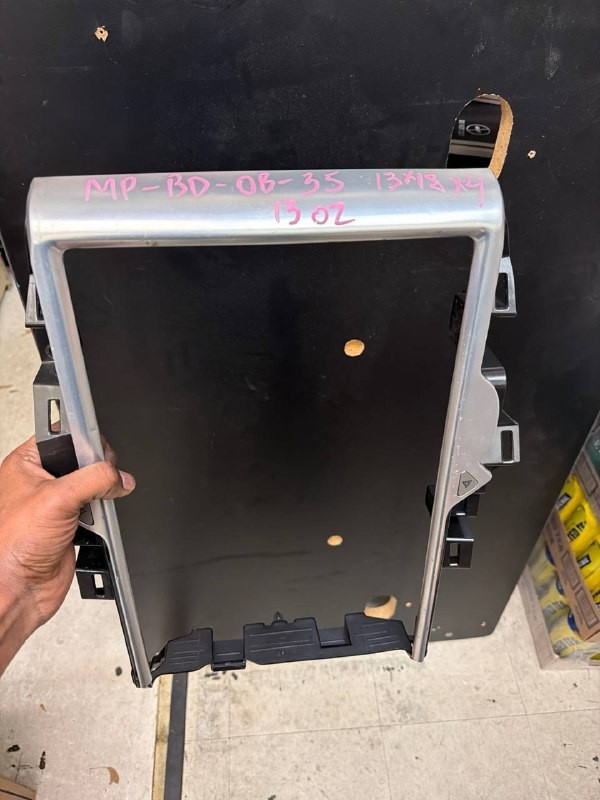 Tesla Model S/X OEM MCU Media Control Unit Touch Screen