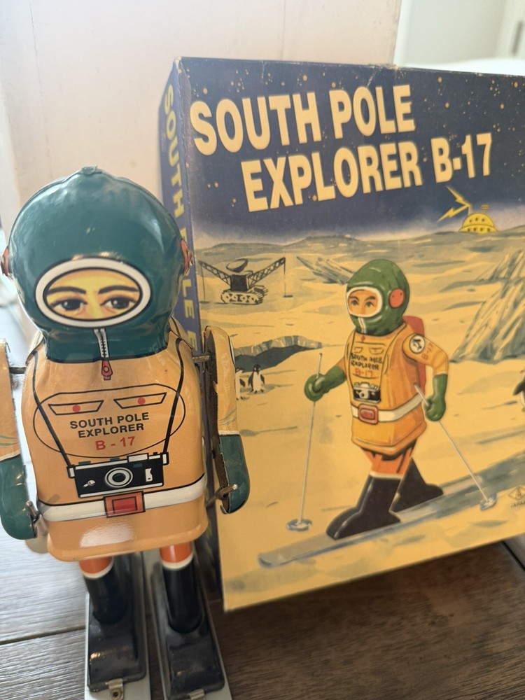 South Pole Explorer B-17 robot