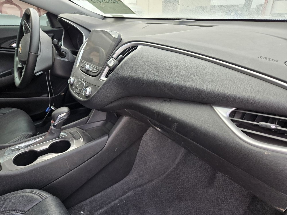 2021-2025 Chevy Malibu Dash Mounted Display