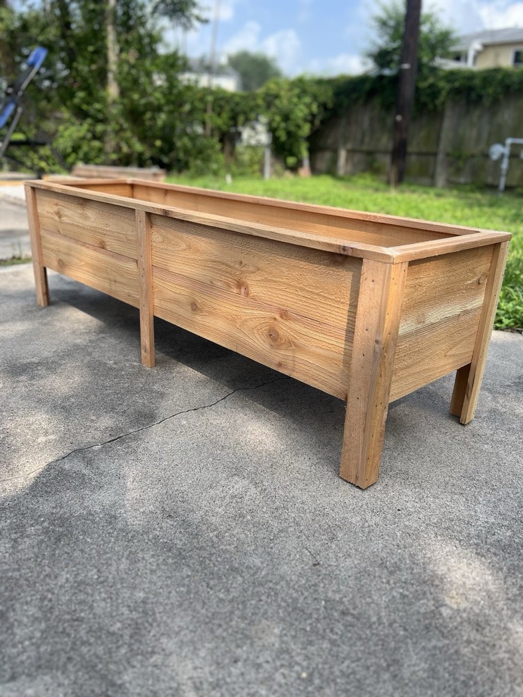 Raised Garden Bed/ Garden Bed