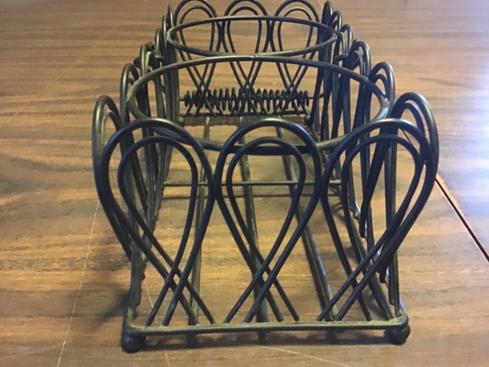 Vintage Small Metal Wire Rectangular Basket W/ Handle Bottles Small Pots