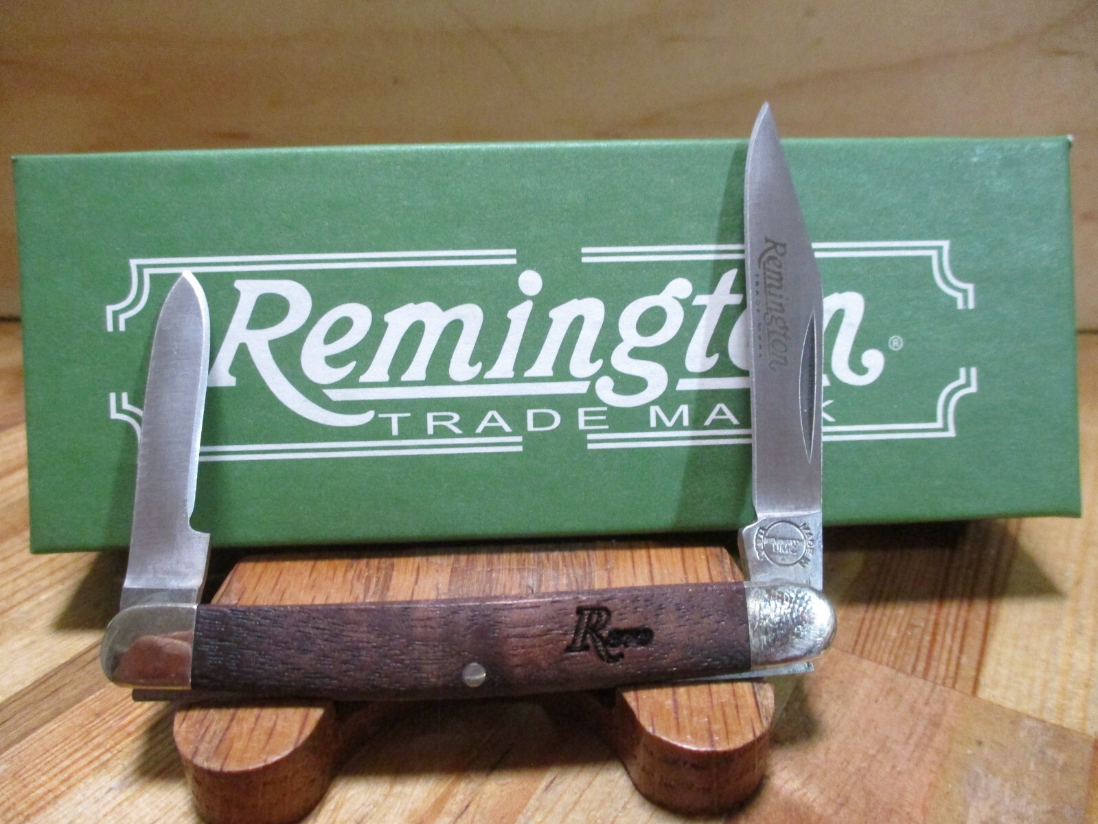 New In Box - Remington USA 870 Series Mini Pen Folding Pocket Knife - R19972
