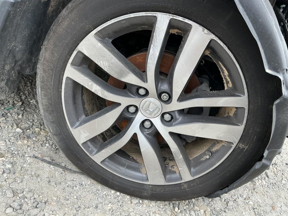 PILOT 2017 Glove Box 5021571