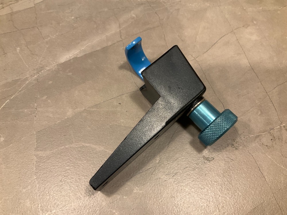 Racermate Computrainer Head Controller Handlebars Blue Mount Holder