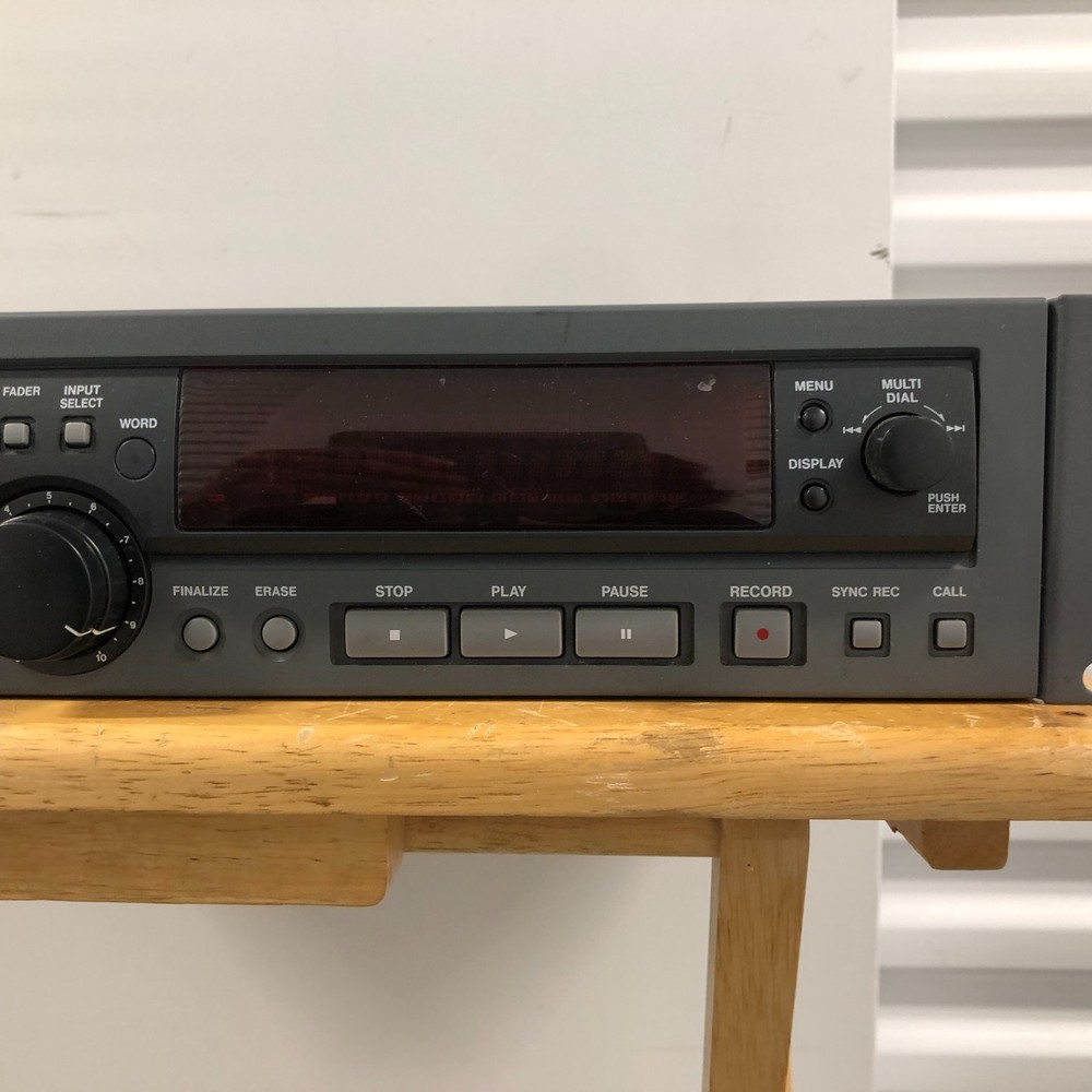 TASCAM CD-RW2000 Professional Rackmount CD Rewritable Recorder - #E