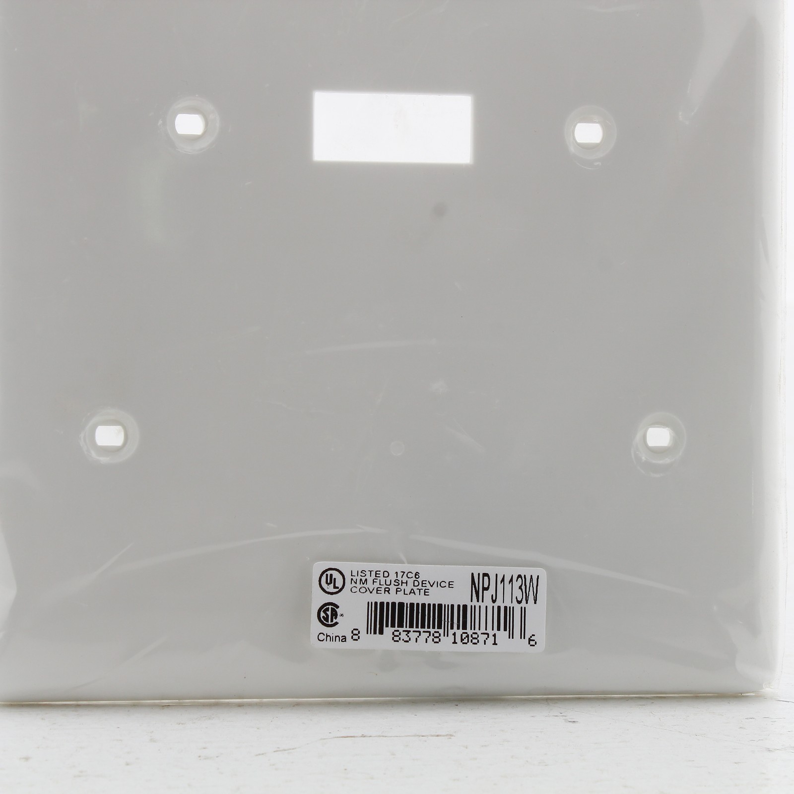 Hubbell White Mid-Size UNBREAKABLE 2-Gang Blank Switch Cover Wallplate NPJ113W