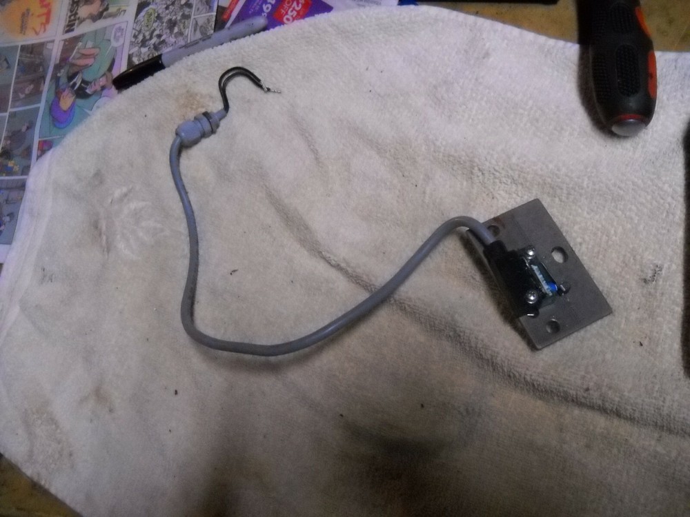 BIZERBA HD 33 MEAT SLICER STFTY SWITCH AND MOUNT