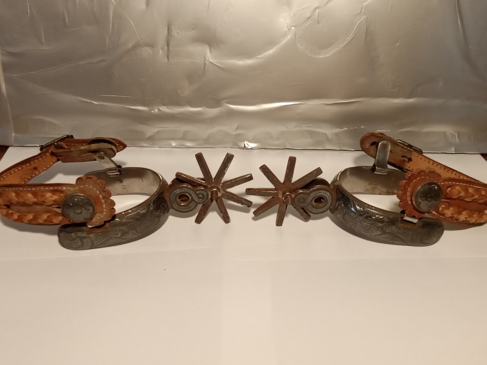 Western cowboy Spurs