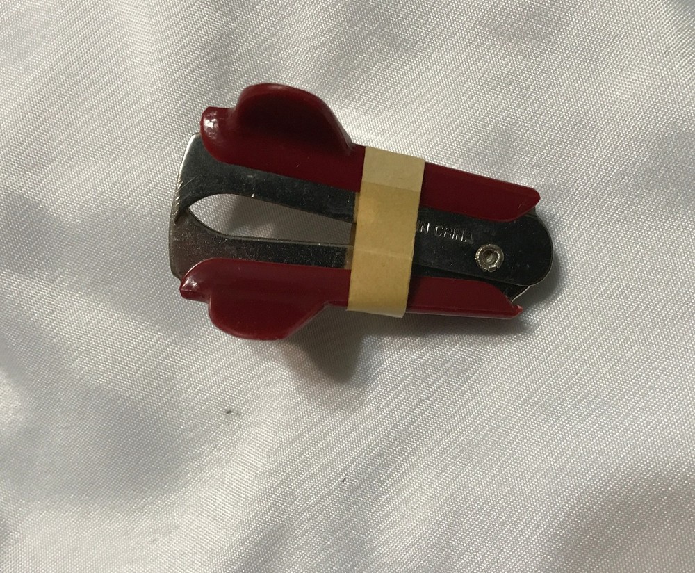 UNIVERSAL STAPLE REMOVER 3 Pack