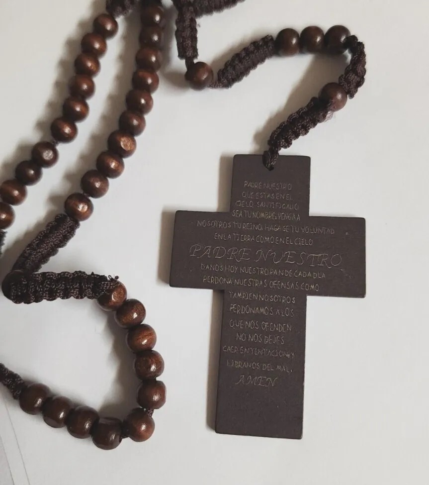 HANDMADE CHRISTIAN CATHOLIC CROSS
