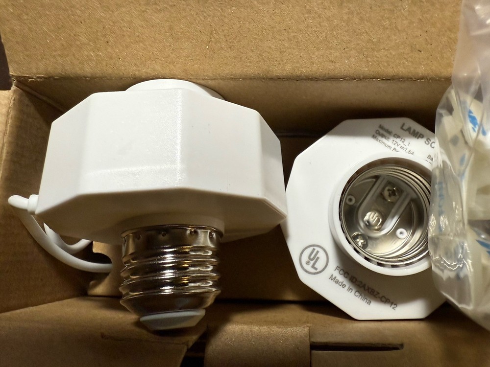 2 PACK Lamp Socket Power Adapter E26