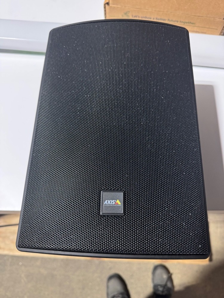 AXIS C1004-E Network Speaker Caninet