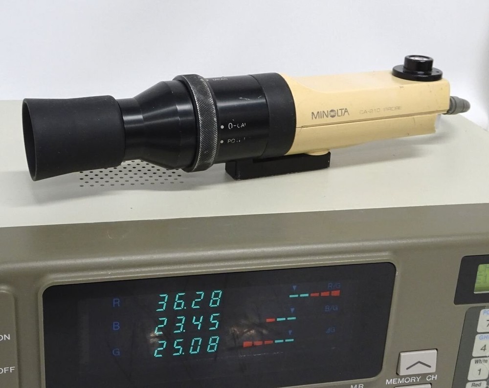 MINOLTA CA-210 Color Analyzer W/ Probe Unproofread Tested Working