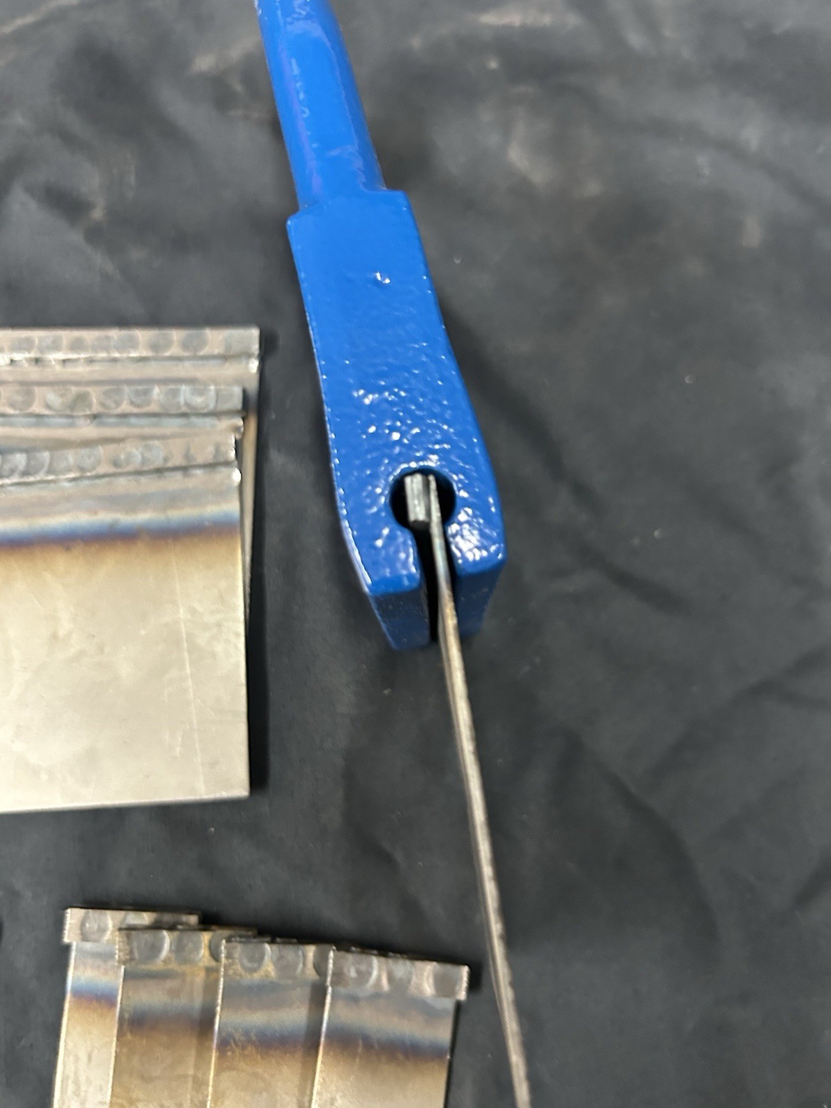 Mo-Clamp 0800 Style Weld-N-Pull Clamp W/9 Pulling Plates-3 Ton Auto Body Tool