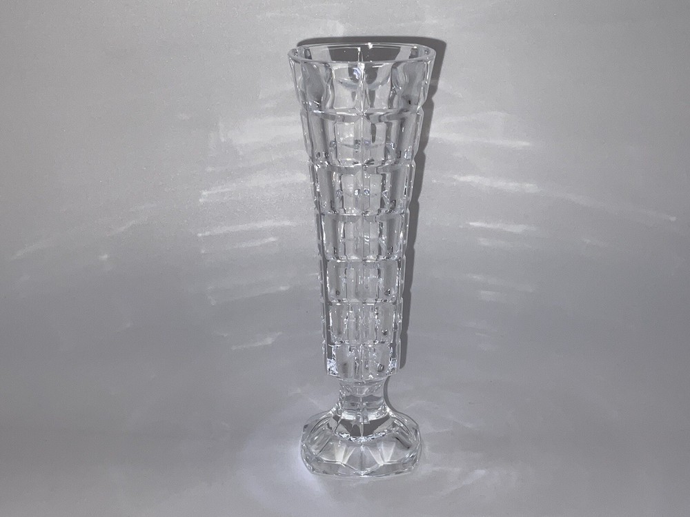 Crystal D’Arque Solifor 7 inch bud vase perfect shape