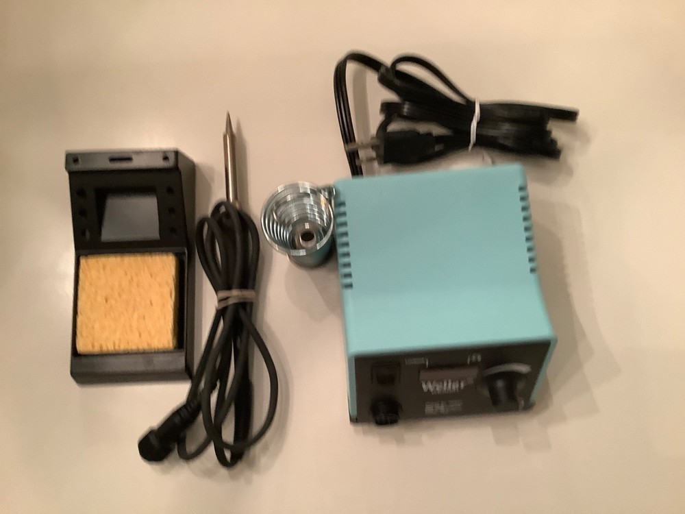 WELLER WESD51 DIGITAL SOLDERING SET