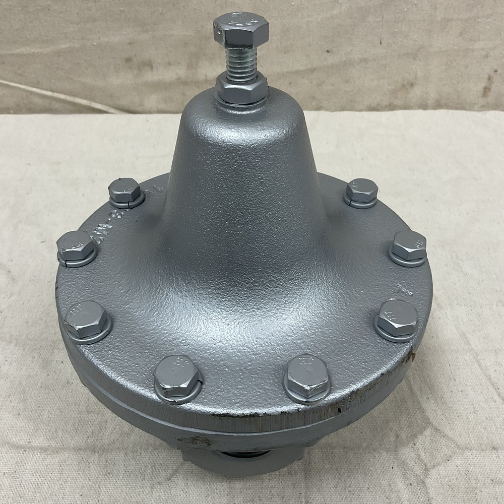 WATTS 152A 10-30 Process Steam Pressure Regulator 1" Inlet