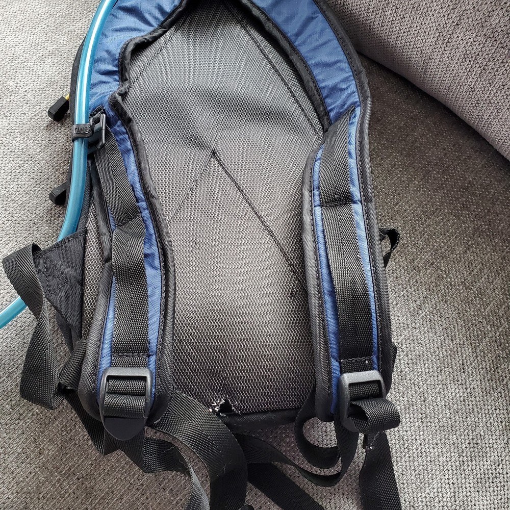 CAMELBAK Blowfish Hydration Backpack With Bladder Blue/Black
