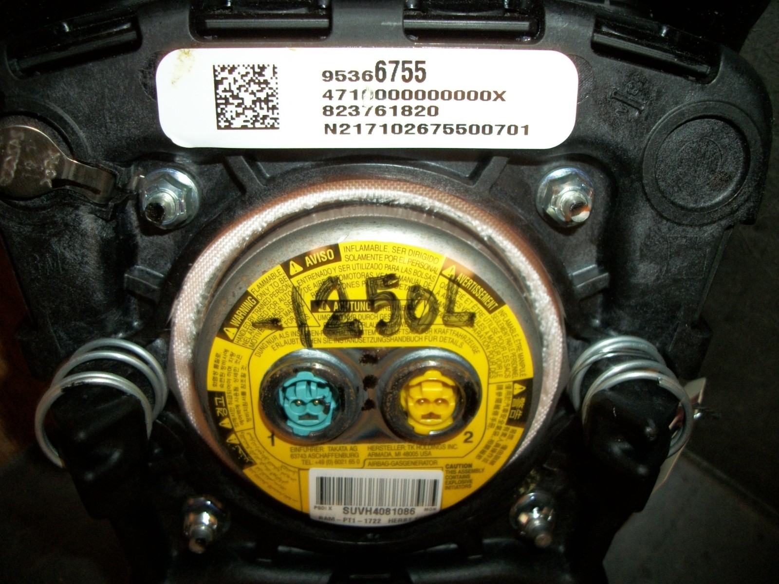 13 14 15 16 17 18 19 20 CHEVROLET TRAX Driver Airbag SRS BLACK (94A)