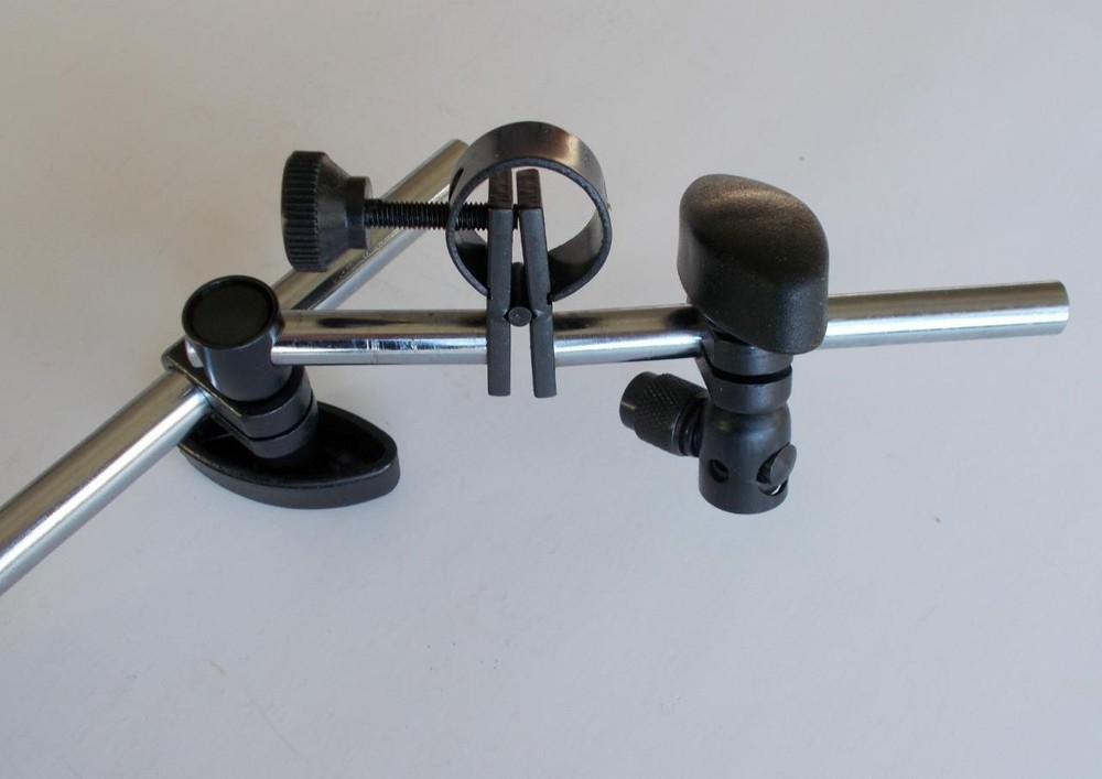 Pittsburgh Multipositional Magnetic Base w/Fine Adjustment Model 5645