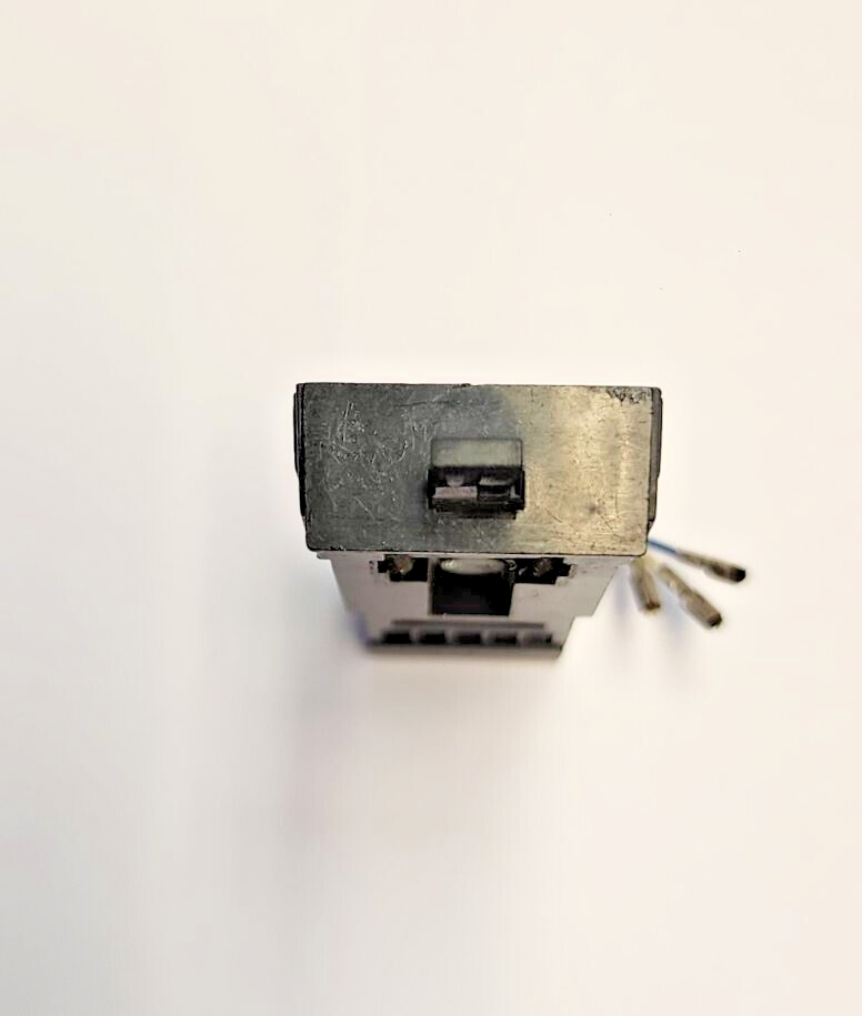 Turntable Cartridge Head shell Sled PE / Dual Headshell 252 -NEW OLD STOCK-