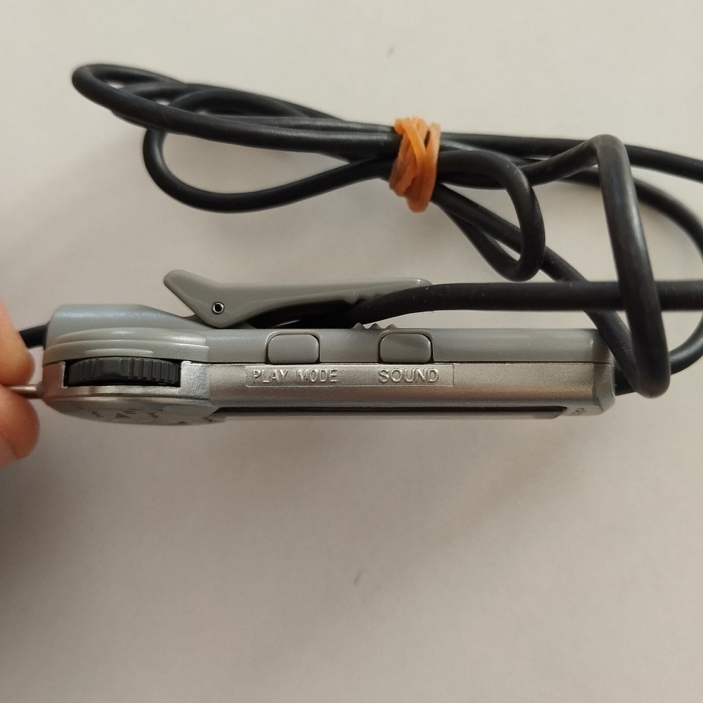 REMOTE CONTROL FOR SHARP MD MINIDISC PLAYERS Used Working