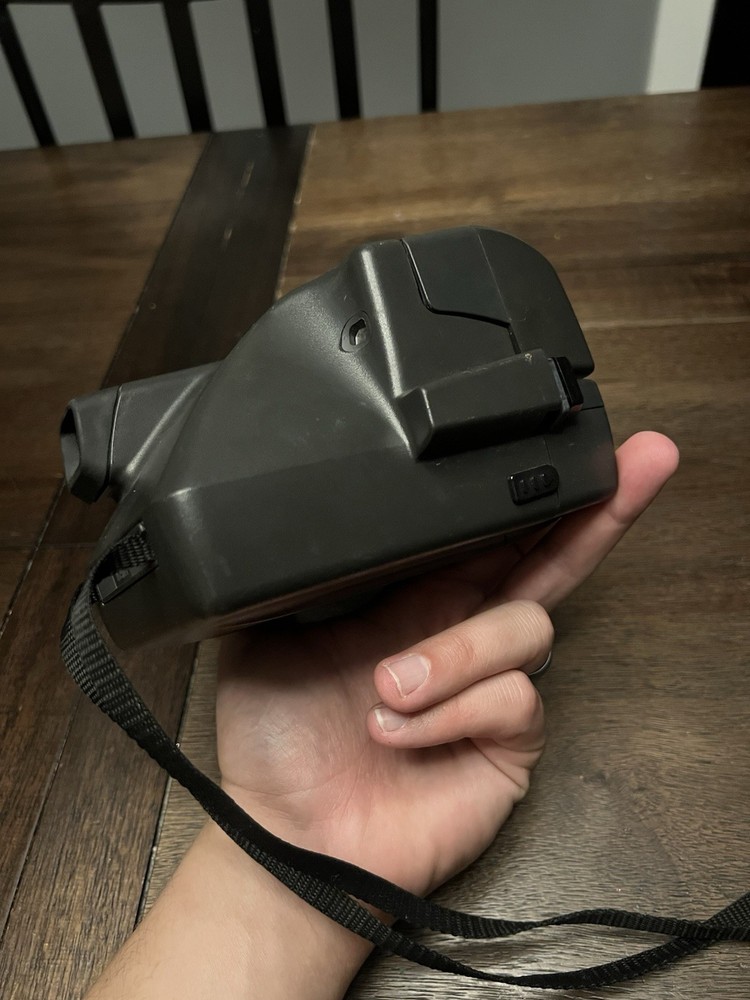 Polaroid One Step Flash 600 Film Instant Camera