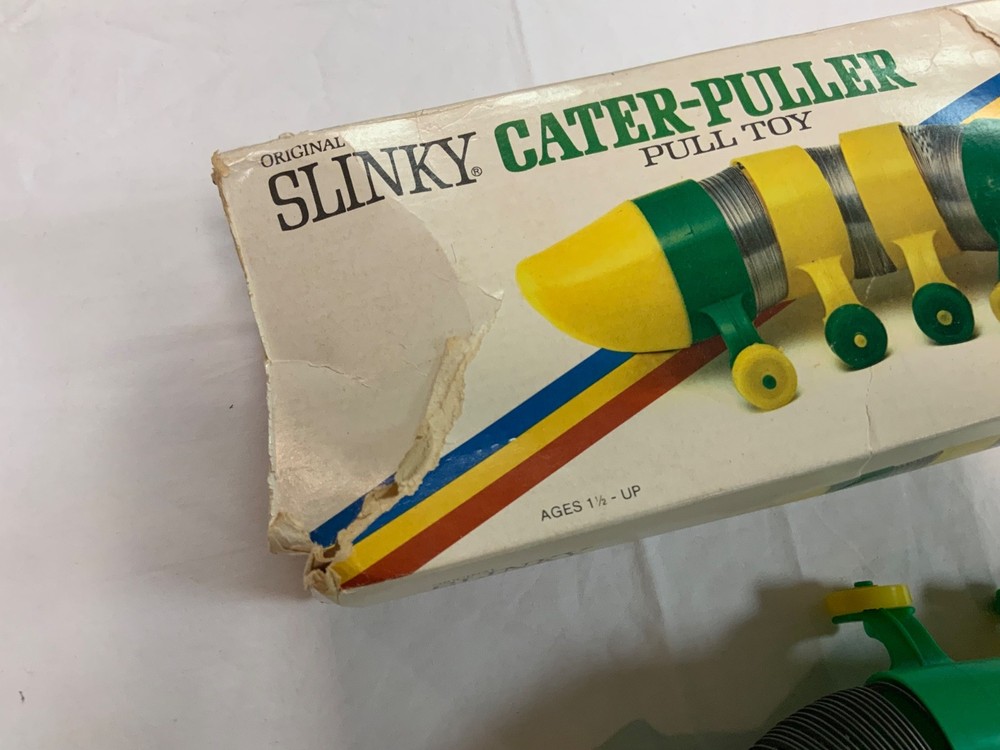 Vintage Slinky Cater-Puller Pull Toy