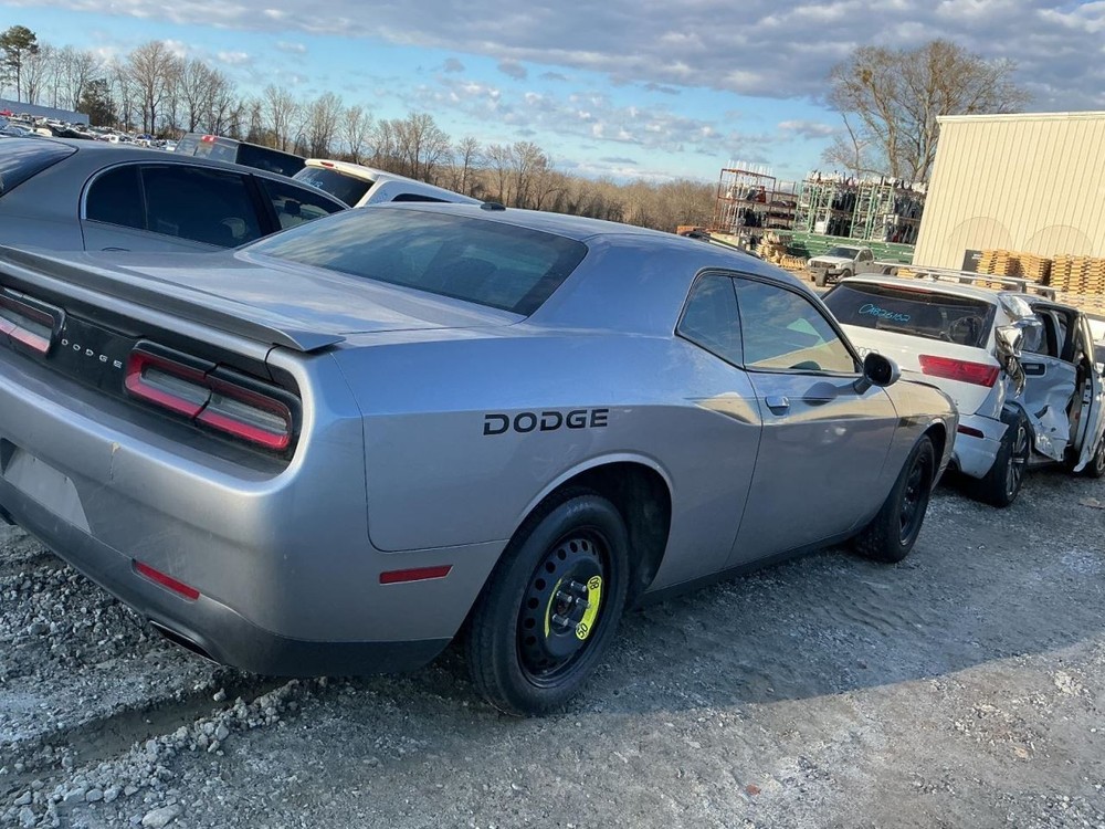 CHALLENGE 2016 Glove Box 4955480