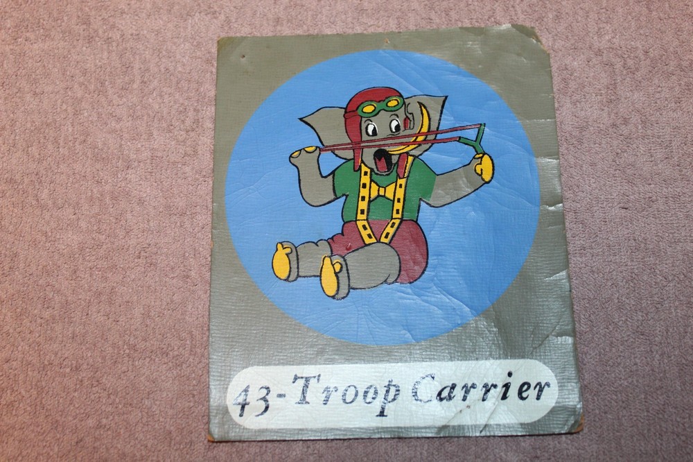 Original WW2 U.S. Army Air Forces Hand Painted "43-Troop Carrier" Unit Insignia