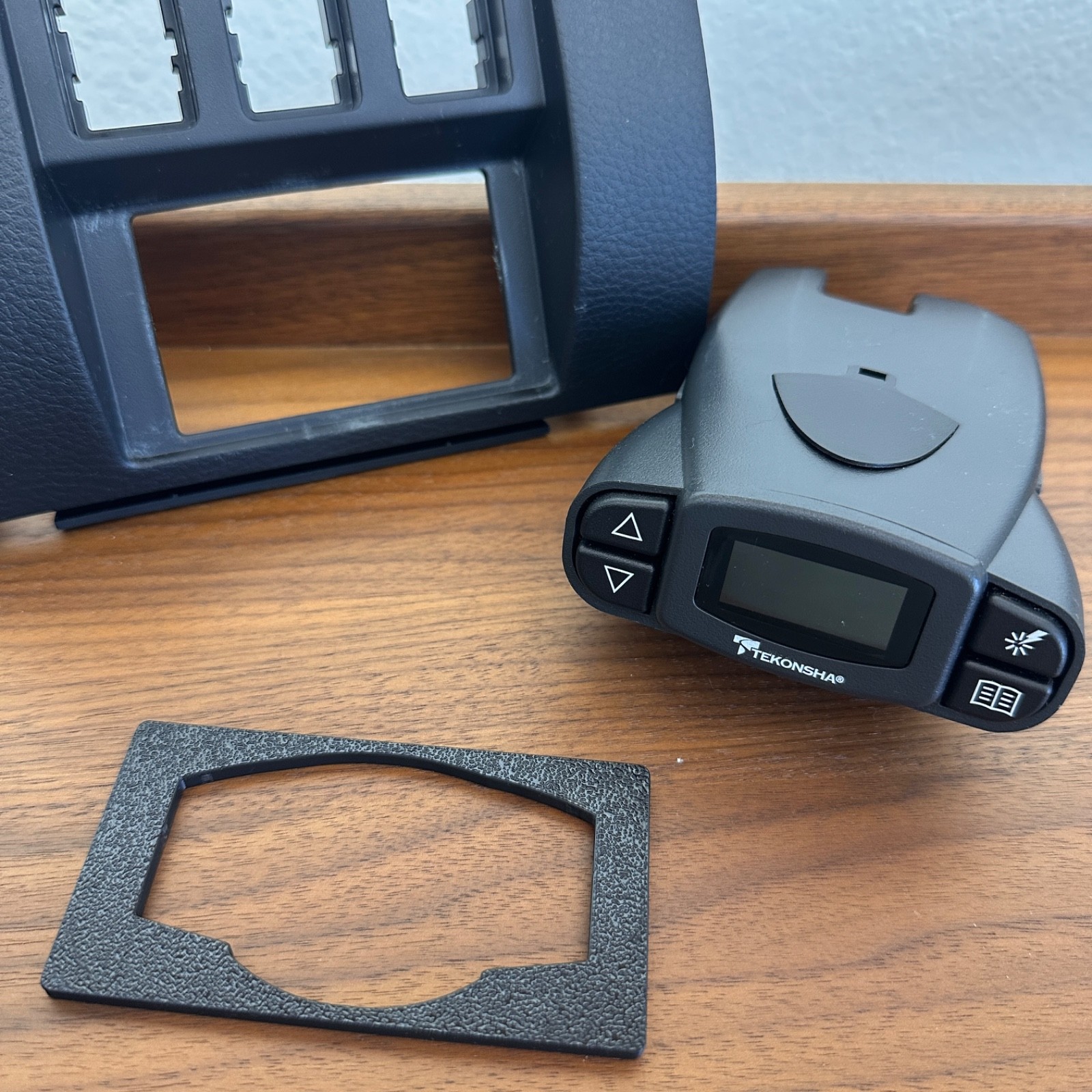 Tekonsha P3 Brake Controller Mount - Fits 2014-2021 Toyota Tundra — No Drilling