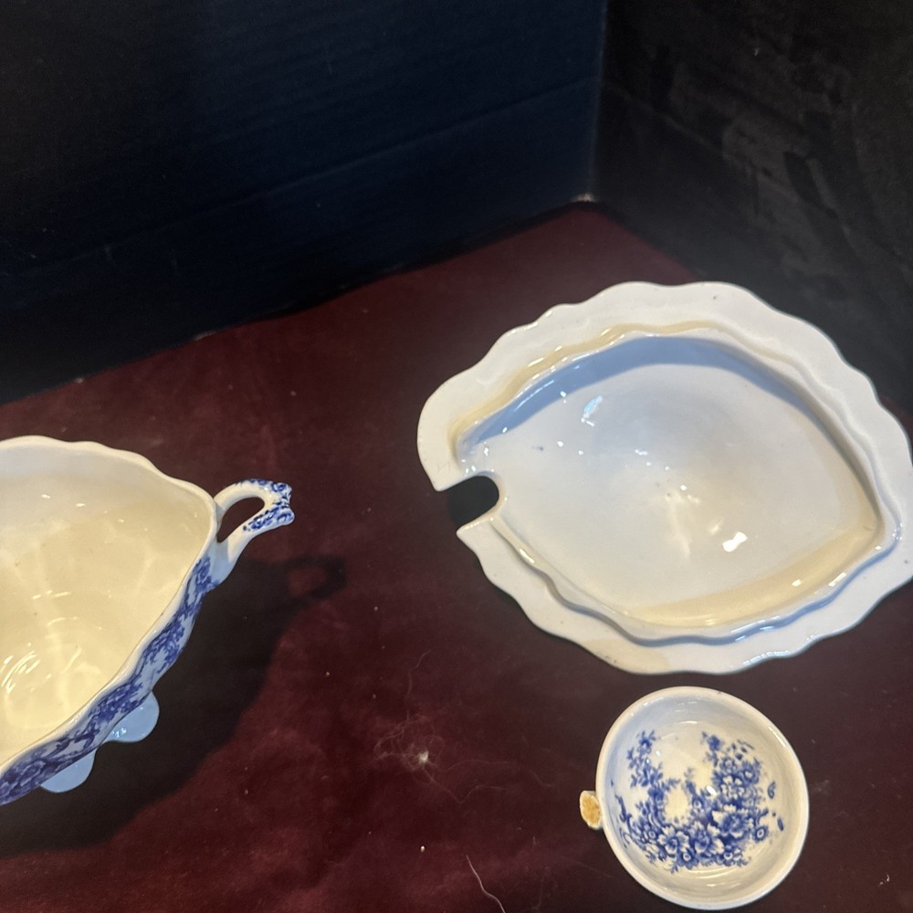 Flo Blue Vintage Covered Server